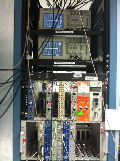 Electronic rack in data-U6